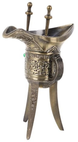 OUNONA Antiker Weinbecher Chinesischen Designs Vintage-trinkbecher Aus Metall Mit Großem Fassungsvermögen Dekorativer Becher Für Getränke Mit Exquisiter Handwerkskunst Und Robustem