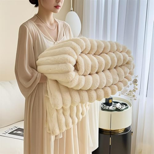 Highdi Couverture de Lit en Microfibre, Plaid Canapé Doux Confort Plaid Canape Grande Taille Couverture Sieste Legere Chaude pour Voyage, Chambre, Camping, Ecole (B23 Beige,70 * 100cm)