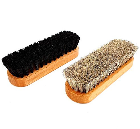 DELARA Due spazzole lucidanti di alta qualità in legno di faggio laccato con manici, 100% morbido crine di cavallo – Made in Germany