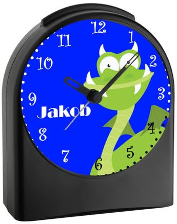 CreaDesign, WU-50-1103, Drache grün, analog Kinderwecker schwarz, Funkwecker ohne Ticken, mit Licht, personalisiert mit Namen, 9,6 x 5,5 x 11,9 cm, 104 g