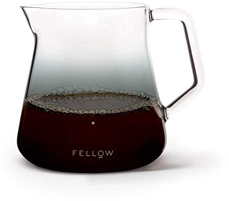 Fellow Glaskaraffe Kaffeekanne Glas 500 ml, 5 mm Borosilikatglas Karaffe | Hitzebeständig, mundgeblasen, tropffreier Ausguss, stabiler Griff, Rauchgrau, für Pour Over und Tee, V60-kompatibel