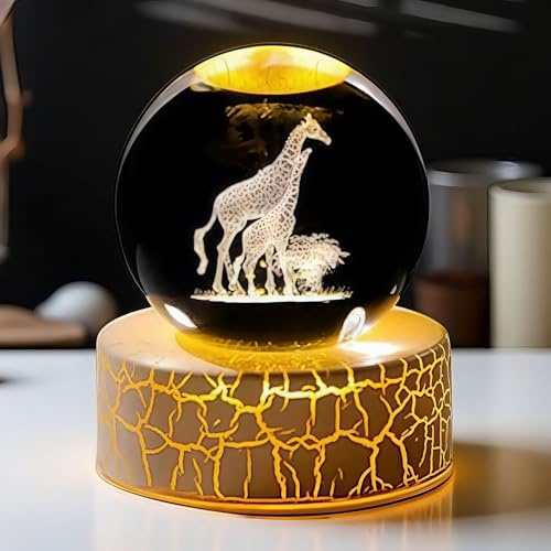 Nzkeuf Crystal Ball Decoration, 2.3in Engraved 3D Giraffes Crystal Ball, Premium 9K Glass with Warm Light Base, Glass Sphere Paperweight, Ideal for Home, Office, Garden, and Giraffe Lovers