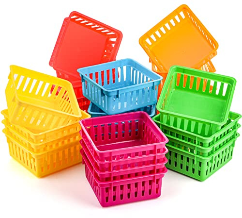 DEAYOU 24 Stück Kunststoff-Aufbewahrungskörbe für Klassenzimmer, klein, bunt, Organizer, Bleistift-Behälter, quadratische Mini-Ablageschalen für Schublade, Büro, 13,5 cm Lx13,5 cm Bx6,2 cm H