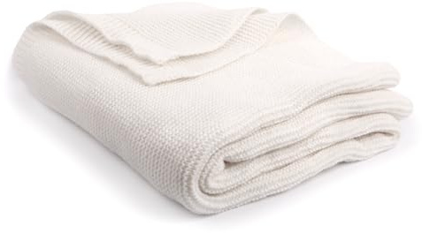 Kuschel-Decke aus Strick Weiß 120x150 cm – Kuschelige Strickdecke in weiß zum Einkuscheln, warm und weich, perfekt zum Entspannen, hautfreundlich & besonders pflegeleicht - Couch & Garten
