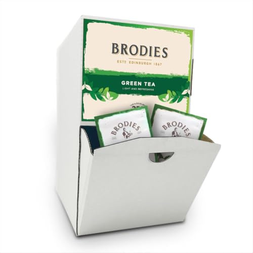 Brodies Green Tea Tag and Envelope -1 Dispenser box of 250 tea bags - Light and refreshing blend of pure Sencha Green Tea, rich in antioxidants