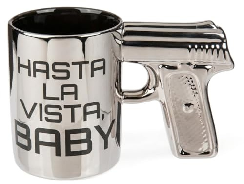 MIJOMA silberfarbener Kaffeebecher mit Pistolengriff und Hasta la Vista Baby Schriftzug – Statement-Becher aus Steingut 350 ml