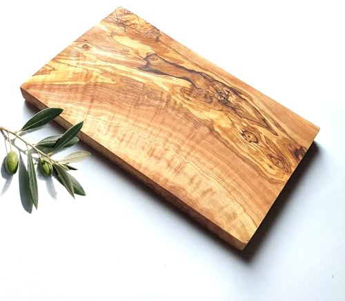Tabla de cortar de madera de olivo natural, rectangular rústica y artesanal