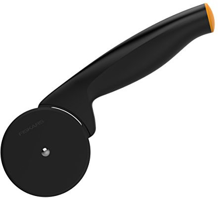 Fiskars Rotella tagliapizza con rotella in plastica di alta qualità, Lunghezza: 19 cm, Functional Form, Nero/Arancione, 1019533
