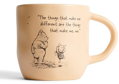 Fyrklövern Winnie Puuh Kaffeetasse Disney, 300 ml, Steinzeug, Spülmaschinenfest, Seidenmatte Glasur, inkl. Geschenkbox, Aprikose