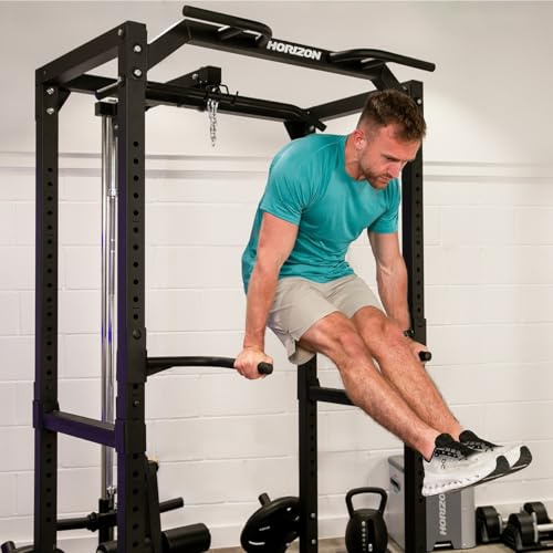 HORIZON FITNESS Power Rack HPR70 – Jaula DE Potencia COMPACTA con 25 Posiciones, Barra DE DOMINADAS MULTIAGARRE, Soporte para Discos Y Barras, Brazos DE Seguridad, Estructura Reforzada