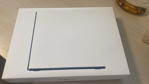 2024 Apple MacBook Air con con Processore Apple M3 con 8CPU & 8GPU (13-pollici, 16GB RAM, 256GB SSD di Memoria) (QWERTY Italian) Mezzanotte (Ricondizionato)
