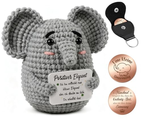 Giftota Pocket Hug Elefant - Handgehäkelter Elefant mit Glücksmünze & Lederetui - Glücksbringer & Mutmacher - Geschenkidee zum Geburtstag - Gute Besserung - Geschenk für Männer, Frauen