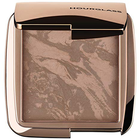 Hourglass Ambient Lighting Bronzer in Nude Bronze Light. Highlighting Bronzer for a Natural Sun-Kissed Glow. Vegan and Cruelty-Free.