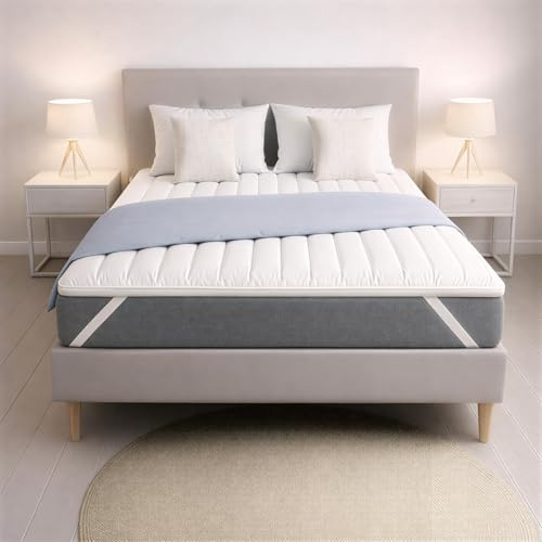 4AS Standard Mattress Topper Double Bed - Soft Supportive Comfortable Mattress Topper with Easy Fit Elasticated Straps - Hypoallergenic and Machine Washable (White - 137x190cm)