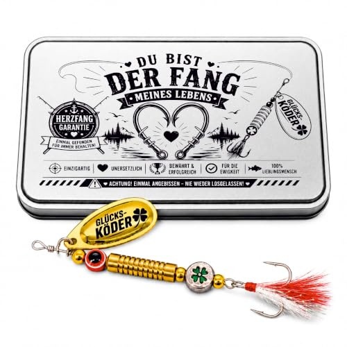 Geschenk für Angler mit Gravur – Echter Angelköder in Metallbox – Angler Geschenk für Papa, Opa, Männer – Geschenk zum Geburtstag, Vatertag und Weihnachten (Fang meines Lebens)