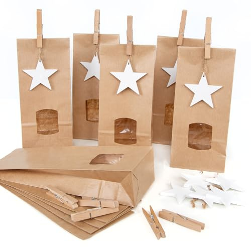 Logbuch-Verlag 10 Plätzchentüten mit Sichtfenster & Folieneinlage 10,5 x 6,5 x 29 cm + weiße Sterne Anhänger Weihnachtstüten lebensmittelecht