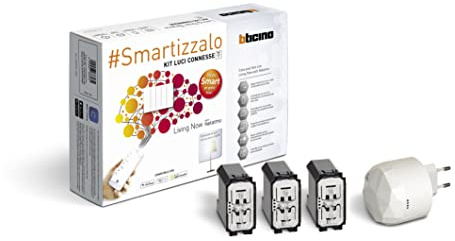 BTicino, Kit Luci Connesse Living Now Smart SKW3601KIT, Per Accendere/Spegnere Luci Tramite App o con Alexa, Google e Siri, con 1 Gateway Plug-in Bianco S36GWDC e 3 Deviatori Connessi K4003C