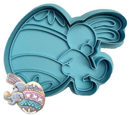 Tagliabiscotti.it - Coniglio che spinge uovo Pasqua - Tagliabiscotti - Formina - per decorazione biscotti e torte in pasta di zucchero - Misura 8,5cm x 6,5cm