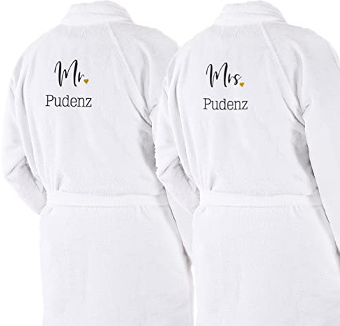 Herz & Heim® Partner Bademantel-Set zur Hochzeit mit Namen bestickt