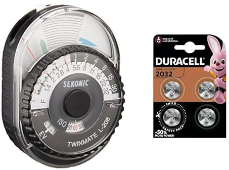 Sekonic L-208 Twinmate & Duracell Specialty 2032 Lithium-Knopfzelle 3 V, 4er-Packung, mit kindersicherer Technologie, für die Verwendung in Schlüsselanhängern, Waagen, Wearables (CR2032 /DL2032)