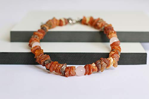 Bernsteinkette für Hunde aus Roh Baltischer Bernstein mit Rose Jade verziert | Zeckenhalsband | Bernstein Gegen Zecken | Zecken und Flohschutz Halsband (30-35 cm)