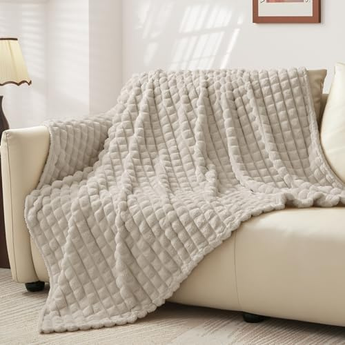 BEDELITE Fluffy Fleece Throw Blanket, Linen Beige, 125x150cm