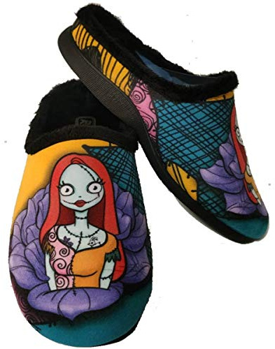 Rodevil Zapatillas Sally Pesadilla antes de Navidad fan art Andar por casa mujer - by Maria Latorre