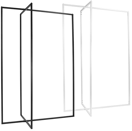 Natural Goods Berlin Kleiderständer KREUZ (Weiß, 110 cm) - Kleiderstange aus stabilem Metall - Freistehende Garderobenstange für Schlafzimmer, Wohnzimmer & Büro