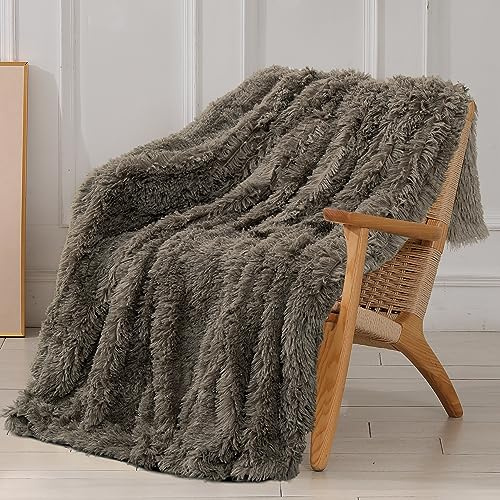 Tuddrom Coperta decorativa extra morbida in finta pelliccia, 127 x 152,4 cm, tinta unita, reversibile, leggera, a pelo lungo, soffice e confortevole, in microfibra, per divano, letto, marrone