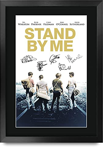 HWC Trading Stand By Me Geschenke Geduckter Poster Signiertes Autogramm Foto für Fans von Film Memorabilien - A3 Gerahmt