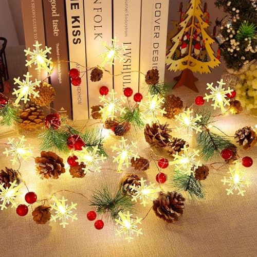 BomKra Weihnachtsgirlande mit LED Lichterkette - 3 M 30 LEDs Rote Beerengirlande mit Lichtern, Batteriebetriebene, Weihnachtsdekoration für Kaminsims, Weihnachtsbaum, Innen Außen Deko