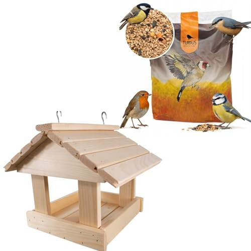 WOODOK Casetta per uccelli resistente alle intemperie, in legno robusto, per uccelli da appendere, design rustico per balcone, ecologica e sostenibile, 25 x 25 x 30 cm, legno naturale + mangime per