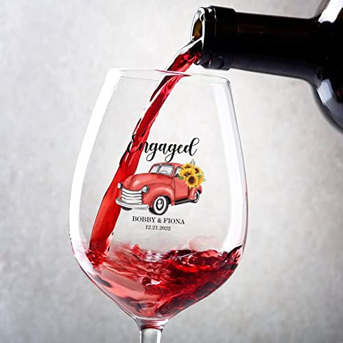 Rimego Juego de 2 copas de vino tinto, adorno de Navidad de compromiso personalizado 2023, copas de vino tinto de 17 onzas, gran regalo de vino para boda, aniversario, Navidad, cumpleaños