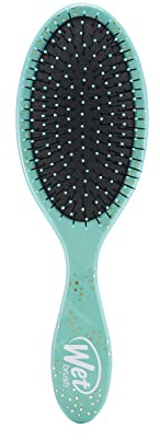 WetBrush Original Detangler Hair Brush with Ultra Soft Intelliflex Bristles to Gently Separate Knots With Ease, Does Not Rip Hair, For All Hair Types, Disney Ultimate Princess Collection, Moana
