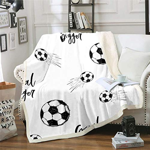 Loussiesd Jungen Fußball Flanell Fleecedecke Sportthema Wohndecke Kinder Fußball Muster Kuscheldecke 150x200cm Für Kinder Männer Schwarz Weiß Decke