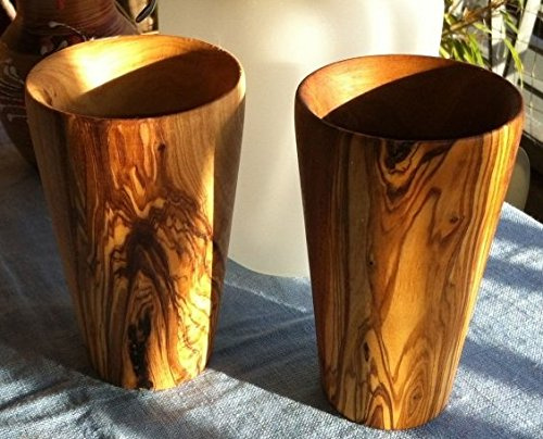 Gobelet en bois d'olivier