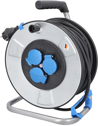 as - Schwabe IronCoat Kabeltrommel 25 m H07RN-F 3G1,5 | IP44 Außenbereich, 3 Schutzkontaktsteckdosen, Thermoschutz, Schutz vor Stromschlägen, Made in Germany