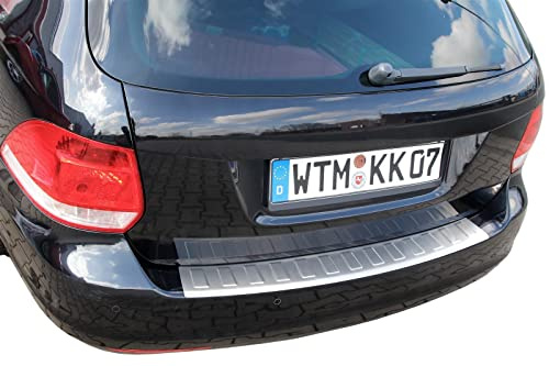 RECAMBO Ladekantenschutz Edelstahl kompatibel für VW Golf 5 | Golf 6 | Variant | BJ 2007-2013 - matt gebürstet mit Textur - Styling und Schutz für die Stoßstange