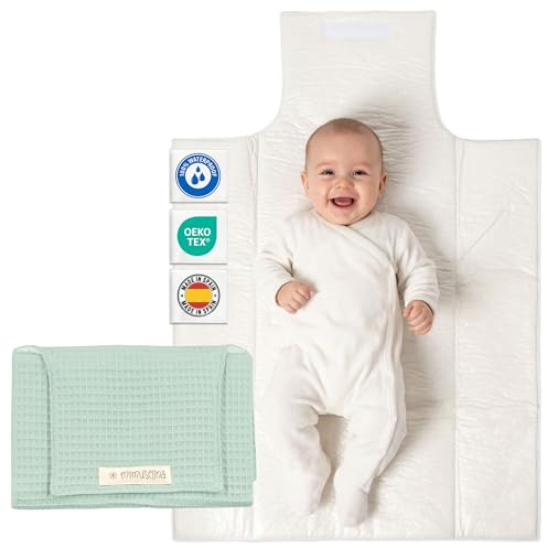 MIMUSELINA Wickelunterlage Unterwegs für Babys | Leicht und Wasserfest | Außen 100% Baumwolle, Innen Waschbar und BPA-frei | Faltbar mit praktischem Verschluss