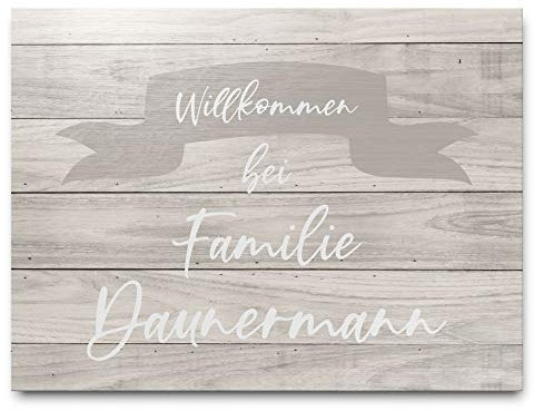 Modernes Haustürschild aus natürlichem Holz mit Namen | Schönes Familienschild Willkommen bei mit Namen oder anderer Beschriftung nach Wunsch zum Aufhängen - mit Bohrlöchern oder selbstklebend