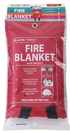 SAFE TECH Fire Blanket Emergency Survival Heat Insulation 1.2m x 1.8m | Fiberglass fire blanket for kitchen, car and boat fires. Provides heat insulation and emergency survival protection.