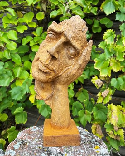 STEINFIGURENWELT GIEBEN Skulptur Gesicht Hear No Evil 29cm Nichts hören Gusseisen Figur Deko Vintage Eisenguss mit Rostpatina Gartenfigur Gartenskulptur Kopf Edelrost Wetterfest