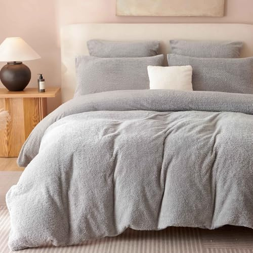 Freyamy Peluche Housse de Couette 220x240+2 Taie d'oreiller 65x65cm Gris Teddy Fleece Shaggy Furry Parure de lit 2 Personnes Adulte Flanelle Fuzzy Hiver Chaude Linge de lit avec Fermeture Éclair