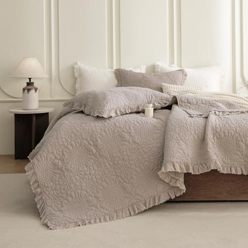 Sanracie Oversized King Quilt Set(120x120), California King Bedspread Sets, Shabby Rustic Chic Washed Cotton Coverlet Bedding Summer Spring, Oversized Lightweight Quilt with 2 Shams, Linen, 3PCS