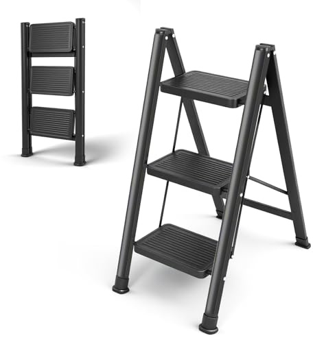 3 Stufen Klappbar,Tritthocker Klappbar Leichtes und Kompaktes Klapptritt Kleine Leiter mit Gummihandgriff,Rutschfester Design,Sicherem Stand,Tragfähigkeit bis 150kg,für Küchen Haushalt Außen,Schwarz
