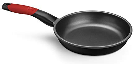 BRA Premiere Sartén 28 cm, Aluminio Fundido, Tricapa Antiadherente reforzado sin PFOA, apta para todo tipo de Cocinas incluida Inducción, color rojo