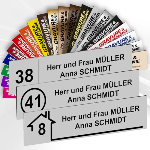 Briefkastenschild mit Nummer – Graviertes PVC Namensschild mit Name und optionaler Nummer – selbstklebend – 10 x 2,5 cm – 1 bis 3 Zeilen (Mattgrau)