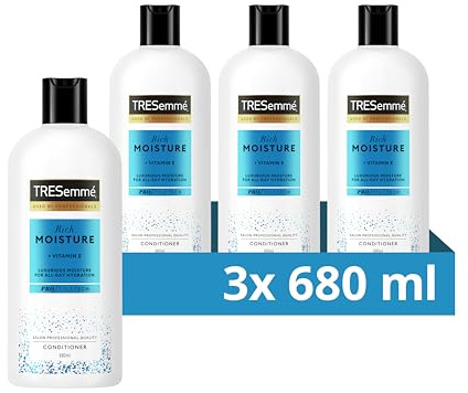 TRESemmé Rich Moisture luxurious moisture for all-day hydration Conditioner for dry, damaged hair 680 ml 3 piece