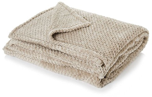 Dreamscene Beige Throw for Sofa, Soft Cosy Warm Honeycomb Waffle Mink Faux Fur Fleece Throw Blanket for Bed Single Bed Throws Lightweight Fluffy Fleece Blanket, 125 x 150cm