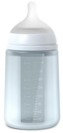 Suavinex, Biberon in Silicone da 240 ml, con Tettarella Fisiologica in Silicone SX Pro, con Valvola Anticolica, Biberon a Flusso Medio (M). Per bambini +3 mesi. Colour Essence Azzurro